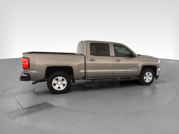 2017 Chevy Chevrolet Silverado 1500 Crew Cab LT Pickup 4D 5 3/4 ft -... for sale in Fort Wayne, IN – photo 12