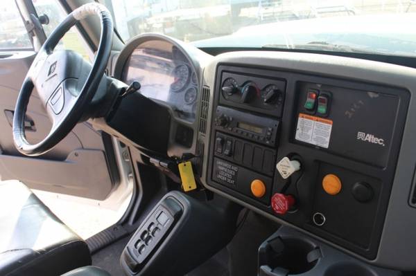 2006 Isuzu NPR-HD 4X2 2dr 67.0 in. BBC Tilt Cab - cars & trucks - by... for sale in Kingsburg, OR – photo 12