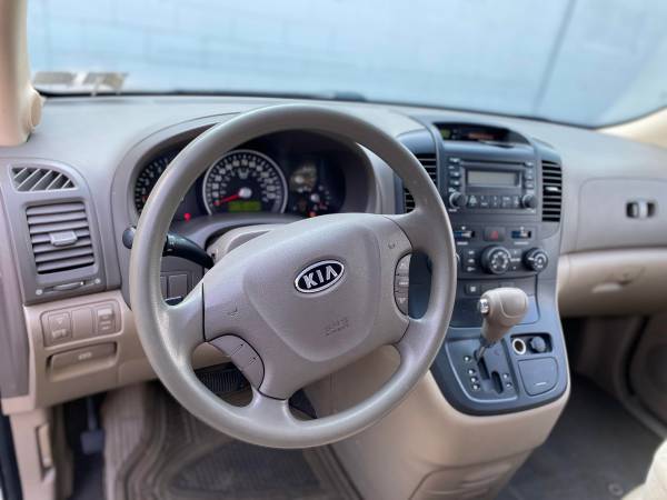 2008 Used Kia Sedona For Sale, Great Condition - - by for sale in binghamton, NY – photo 7