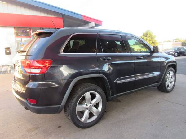 2012 Jeep Grand Cherokee - Financing Available! - cars & trucks - by... for sale in Colorado Springs, CO – photo 8