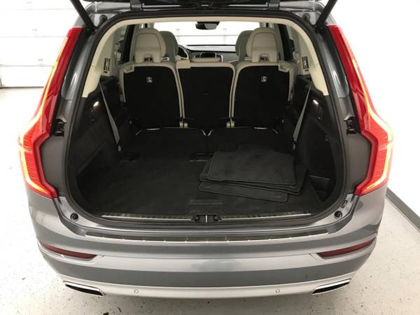 2020 Volvo XC90 T6 AWD Momentum 7 Passenger - cars & trucks - by... for sale in Eugene, OR – photo 7