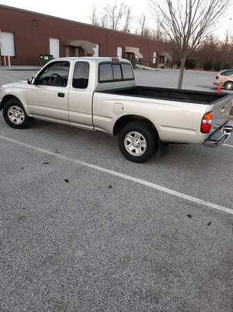 Toyota Tacoma 2003 - cars & trucks - by owner - vehicle automotive... for sale in Waldorf, MD – photo 2