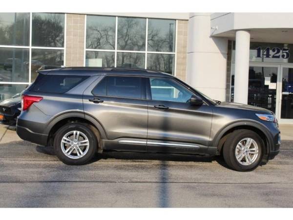 2020 Ford Explorer XLT - - by dealer - vehicle for sale in Waterloo, MO – photo 8