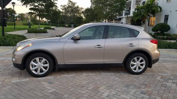 2010 Infiniti EX35 Journey Excellent Condition Fully Loaded for sale in Naples, FL – photo 2