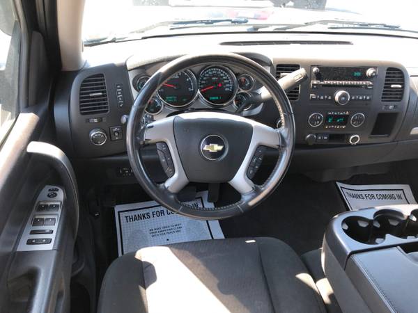 2011 Chevrolet Silverado 2500HD 4WD Crew Cab 153 7 LT - cars & for sale in Pinckneyville, IN – photo 12