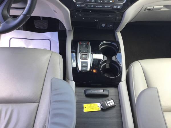 2019 Honda Pilot Touring 7-Passenger 2WD - - by dealer for sale in Kahului, HI – photo 17