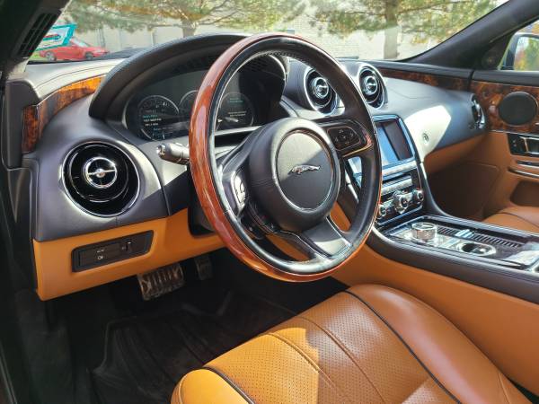 2015 Jaguar XJL Portfolio AWD - - by dealer - vehicle for sale in redford, MI – photo 9