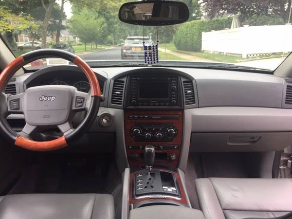 2005 Jeep Grand Cherokee Limited Ultra Mint 79K Miles 05. Negotiable - for sale in New Hyde Park, NY – photo 12