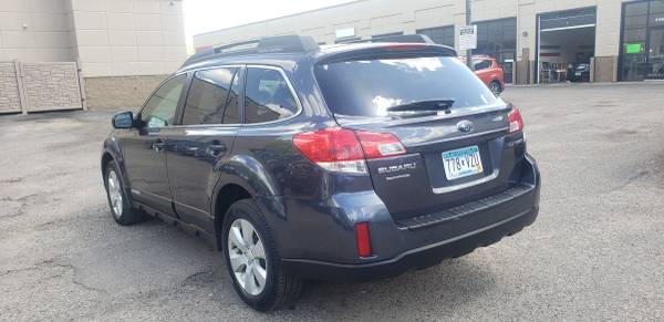 2010 SUBARU OUTBACK PREMIUM WAGON AWD, one owner clean for sale in Minneapolis, MN – photo 6