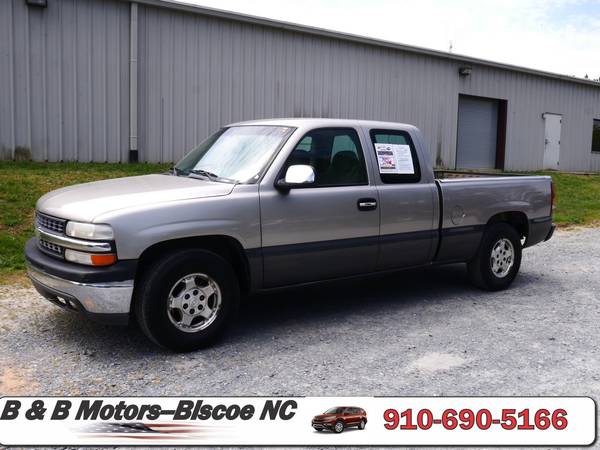 2000 Chevrolet 1500 4WD, LS, 4x4 Shortbed Extended Cab Pickup, 5 3 for sale in Biscoe, NC – photo 2