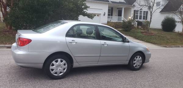 2006 Toyota Corolla LE, One Owner,167 K Miles - cars & trucks - by... for sale in Cary, NC – photo 11