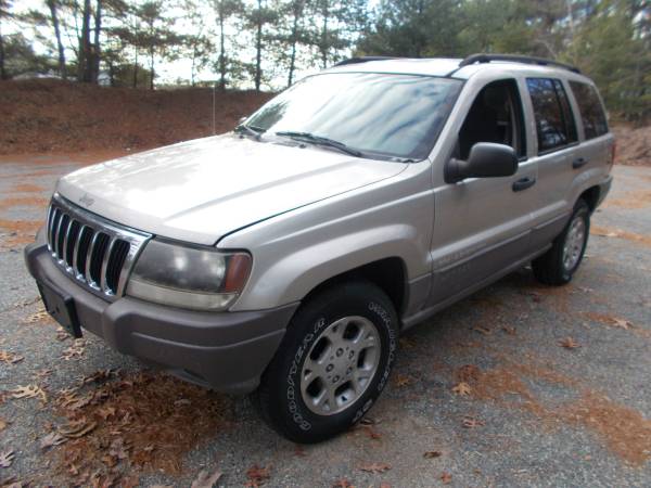 Jeep 2003 Grand Cherokee Larado - cars & trucks - by owner - vehicle... for sale in Putnam, CT – photo 2