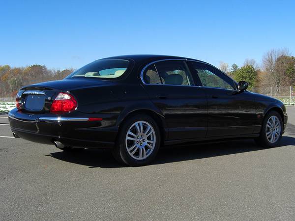 ★ 2003 JAGUAR S-TYPE 4.2 - V8, CD STEREO, SUNROOF, HTD LEATHER, MORE... for sale in East Windsor, NH – photo 3