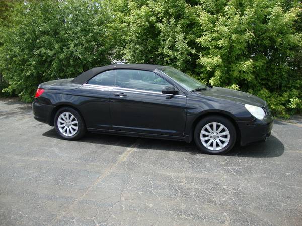 2011 Chrysler Sebring LX Convertible (Low Miles/Excellent Condition) for sale in Other, MI – photo 2