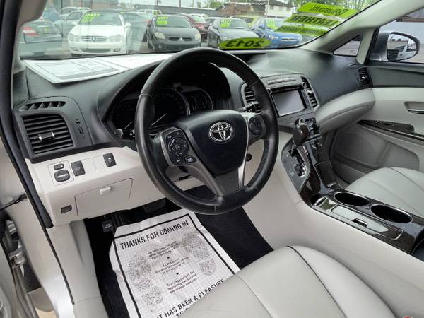 2013 Toyota Venza XLE V6 FWD - - by dealer - vehicle for sale in Broken Arrow, OK – photo 12