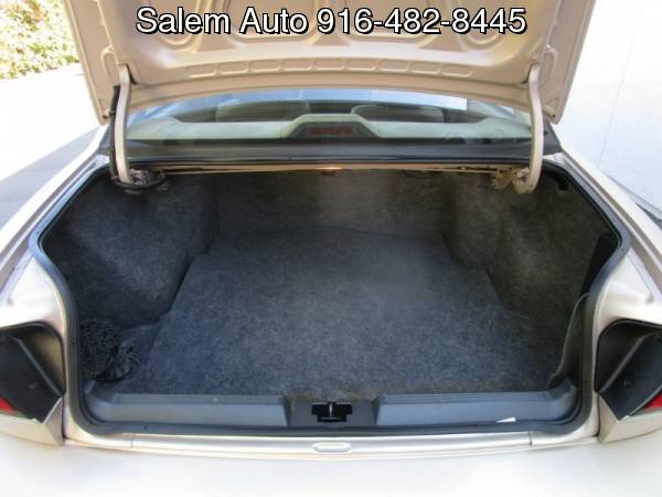 1999 Buick LeSabre CUSTOM - LOW MILEAGE - LEATHER AND POWERED SEATS - for sale in Sacramento , CA – photo 15
