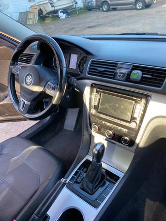 2013 Volkswagen Passat for sale in Saint Paul, MN – photo 9