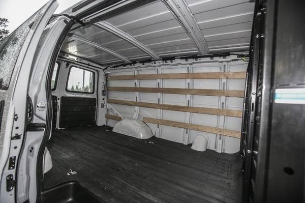 2018 Chevrolet Express Cargo Van 2500 RWD 135 for sale in McKenna, WA – photo 14