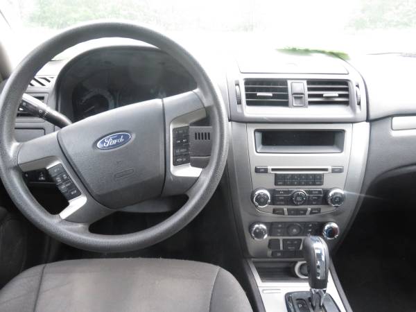 2012 Ford Fusion - cars & trucks - by dealer - vehicle automotive sale for sale in Champlain, NY – photo 9