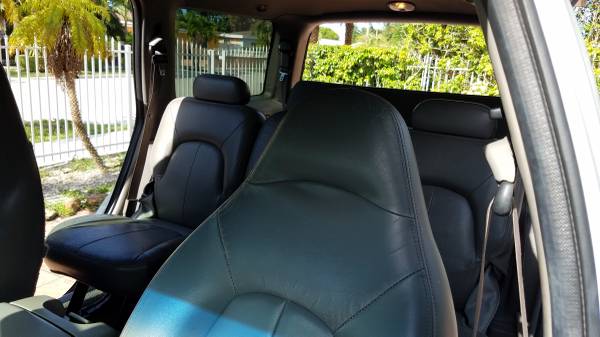 2002 Expedition XLT for sale in Hialeah, FL – photo 8