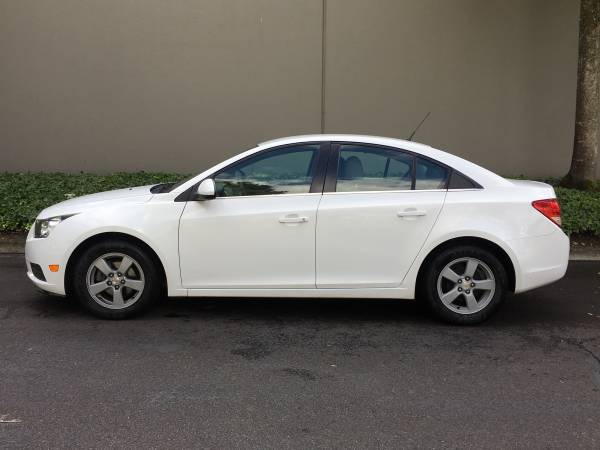 2012 CHEVY CRUZE LT SEDAN FWD LOW 61K MILES JUST SERVICED !!!! for sale in 97217, OR – photo 2