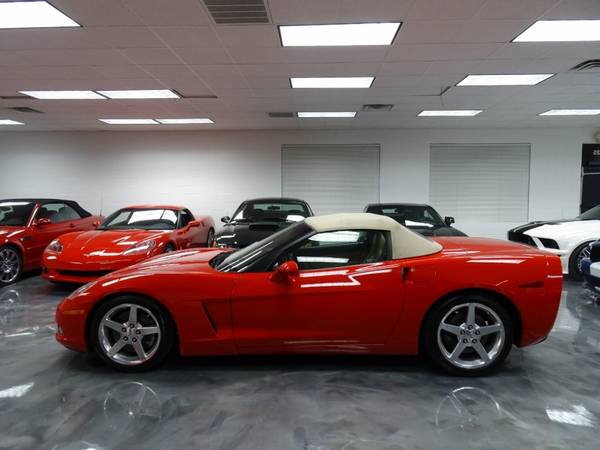 2005 Chevrolet Corvette Convertible *Only 33k* - cars & trucks - by... for sale in Waterloo, WI – photo 7
