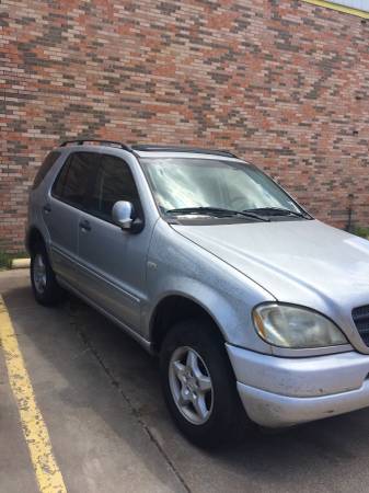 2000 mercedes ml350 220KMILES clean title one owner for sale in Dallas, TX – photo 2