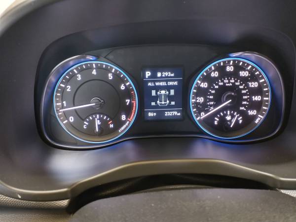 2019 Hyundai Kona SE, AWD, 23K miles - cars & trucks - by dealer -... for sale in Coldwater, KS – photo 18