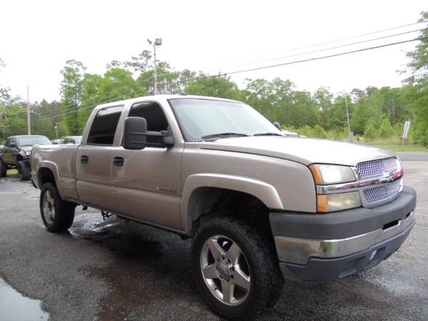 2005 Chevrolet Silverado 2500HD LS Crew Cab Short Bed 2WD - cars & for sale in Picayune, MS – photo 4