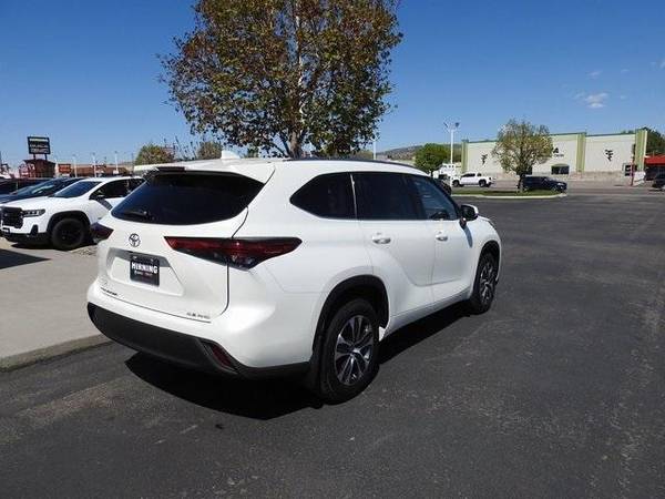 2021 Toyota Highlander XLE suv White - - by dealer for sale in Pocatello, ID – photo 22