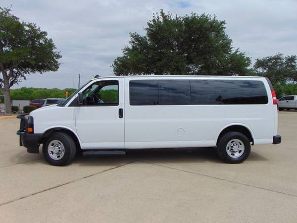2019 Chevy Express Passenger Ls ( Mileage: 10, 990! for sale in Devine, TX – photo 4