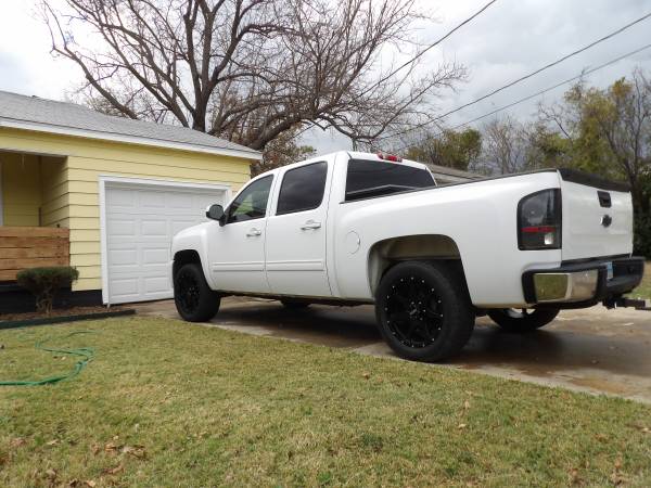 2012 Chevy Silverado Z71 2wd 82K miles - cars & trucks - by owner -... for sale in Denton, TX – photo 7
