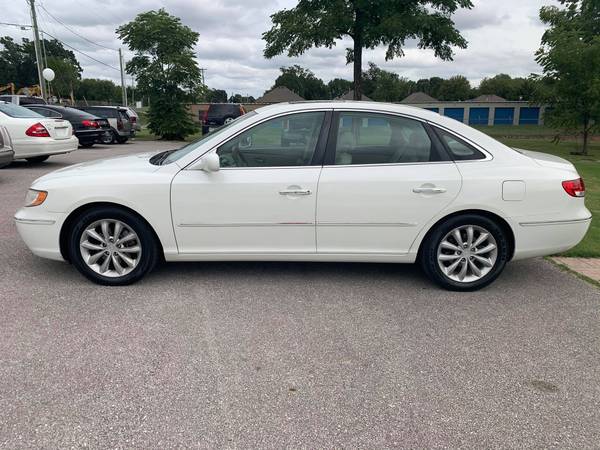 2007 Hyundai Azera Limited - cars & trucks - by owner - vehicle... for sale in Springdale, AR – photo 6