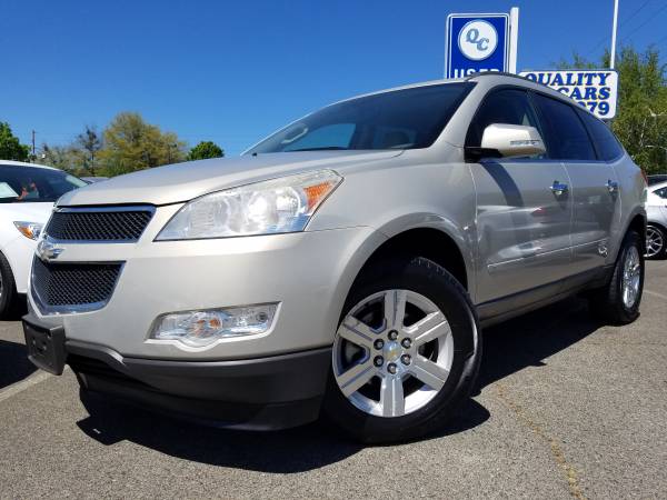2010 Chevrolet Traverse LT AWD, 3RD ROW w/RR AC, BACKUP CAM for sale in Grants Pass, OR – photo 3