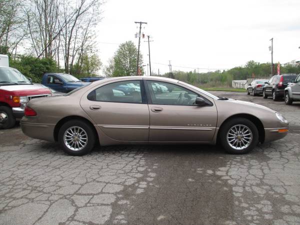 2001 chrysler concord for sale in Youngstown, OH – photo 3