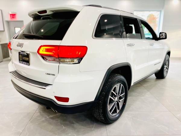 2018 Jeep Grand Cherokee Limited 4x4 359 / MO - cars & trucks - by... for sale in Franklin Square, NY – photo 7