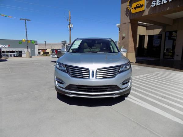 2017 Lincoln MKC Reserve - - by dealer - vehicle for sale in Bullhead City, AZ – photo 2