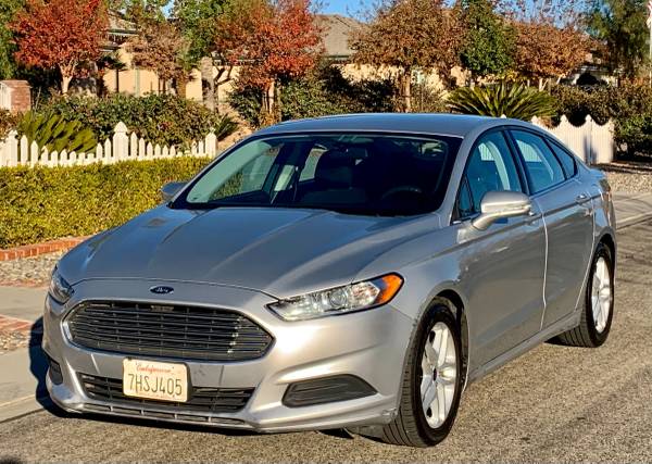 2015 Ford Fusion SE Automatic. 1 Owner, Clean Title & Smogged! -... for sale in Lancaster, CA – photo 2