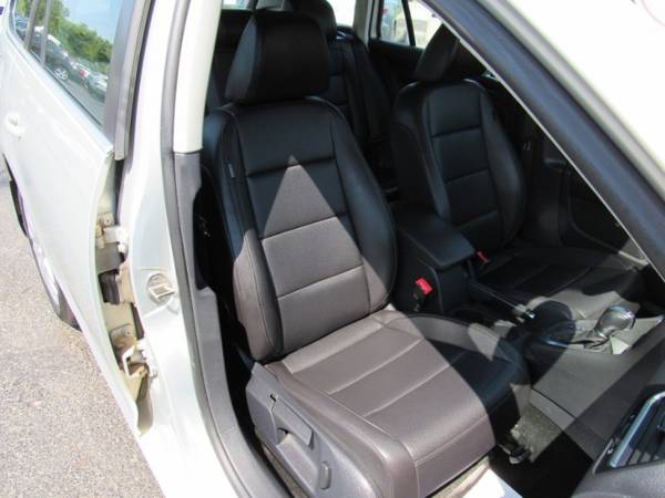 2011 Volkswagen Jetta Wagon TDI for sale in Grayslake, IL – photo 17
