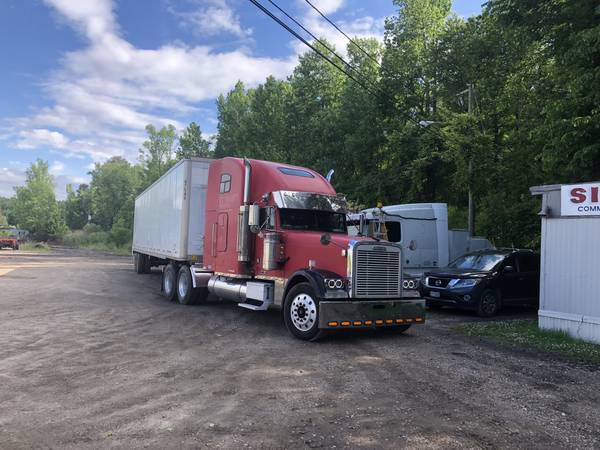 Freightliner XL Classic - cars & trucks - by owner - vehicle... for sale in Hampton, VA – photo 2