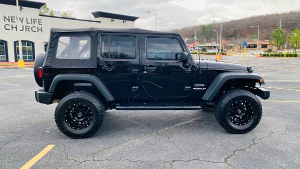2016 Jeep Wrangler Unlimited Sport 4x4 4dr SUV suv Black - cars &... for sale in Fayetteville, AR – photo 8