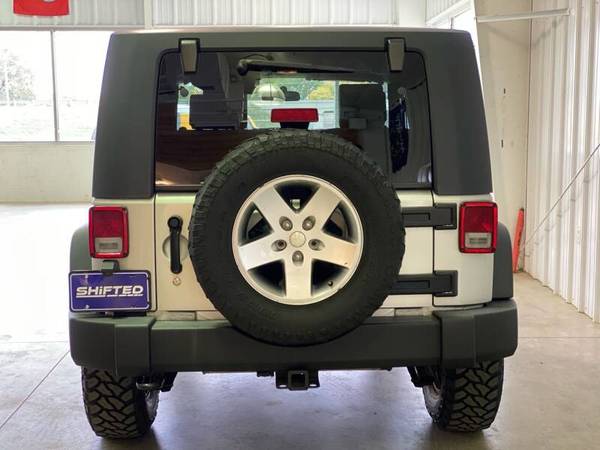 2010 Jeep Wrangler Rubicon - One Owner - 79k Miles - Manual Trans!!... for sale in La Crescent, WI – photo 4