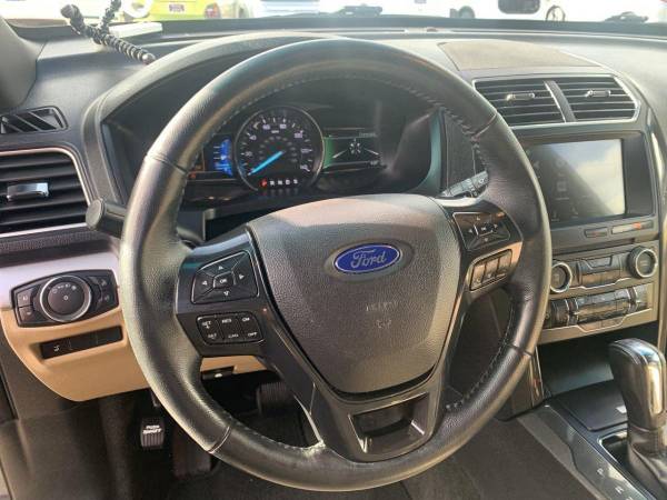 2017 Ford Explorer XLT FWD - - by dealer - vehicle for sale in Farmington, CO – photo 6