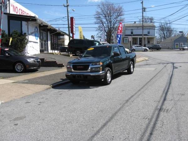 2005 GMC Canyon SLE Z71 Crew Cab - - by dealer for sale in Prospect Park, PA – photo 2