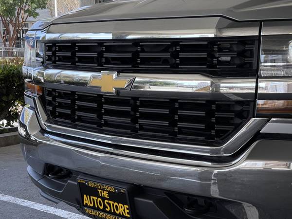 2018 Chevy Chevrolet Silverado 1500 LT pickup Silver Ice Metallic for sale in Salinas, CA – photo 11