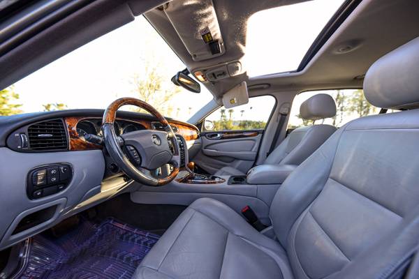 2005 Jaguar XJ-L Series-Beautiful Car-Amazing Condition-Perfect... for sale in Palm Springs, CA – photo 17
