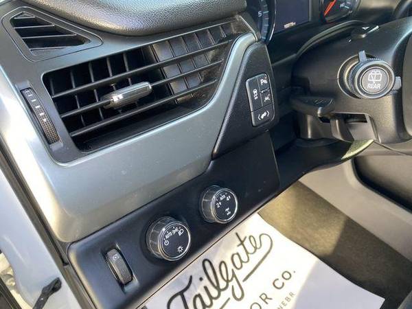 2016 Chevrolet Chevy Suburban LT Sport Utility 4D 100s to pick for sale in Fremont, NE – photo 15