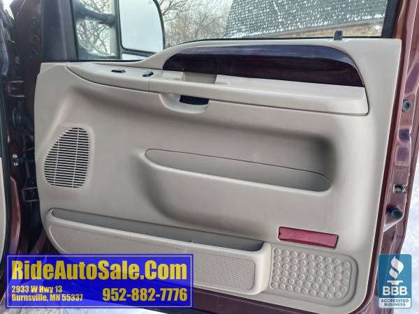 2006 Ford F250 F-250 King Ranch Crew cab 4x4 gas 5 4 V8 leather NICE for sale in Burnsville, MN – photo 13