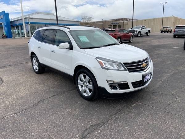 2017 Chevrolet Traverse LT - - by dealer for sale in Aurora, CO – photo 3