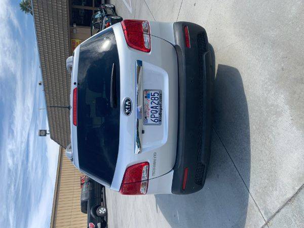 2011 Kia Sorento Base -$1,000 Down and Your Job, Drives Today! for sale in Riverside, CA – photo 6